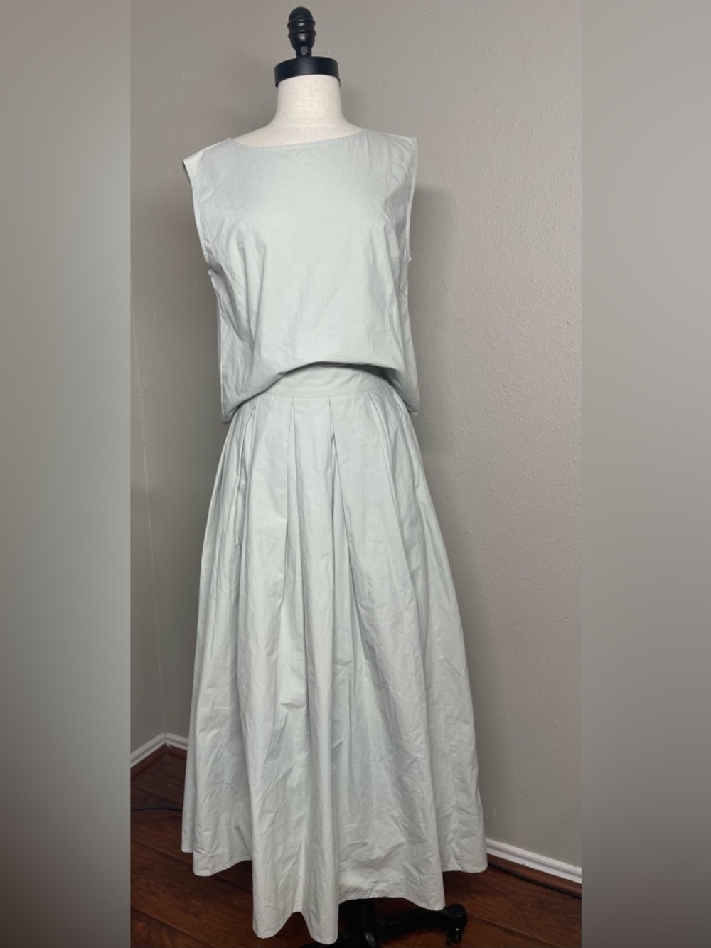 NWT Light Sage Green Cotton Maxi Skirt - Women's Pleated Midi Skirt